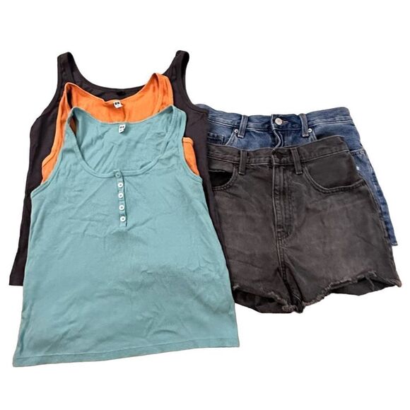 Uniqlo~ Lot of 5 pieces ~3 Tank tops + 2 denim shorts ~Tank size M, Shorts sz 26 - Picture 1 of 15